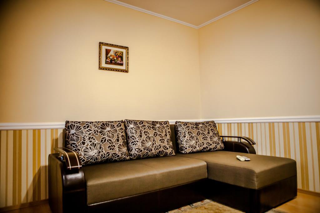 Babylon Apartments Rivne Habitación foto
